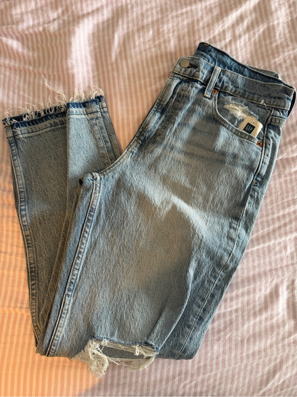 GAP Women's Boyfriend Jeans in Light Blue Wash